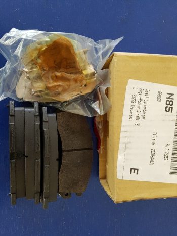 Subaru Original Bremsklotzsatz Legacy Impreza 26296AA121