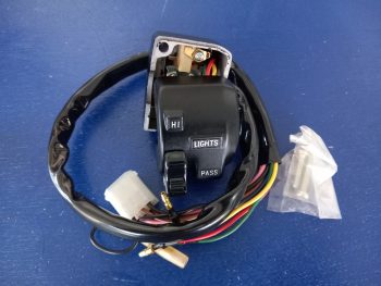 Yamaha XS250 XS400 Blinkerschalter neu 1U4-83972-00-98