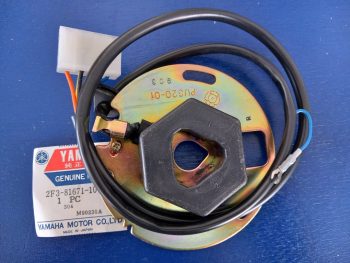 Yamaha XS850 XS750 Grundplatte Impulsspule neu 2F3-81671-10