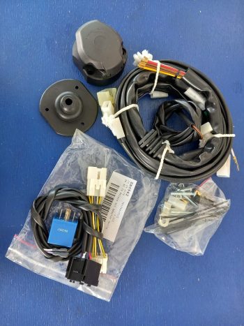 Subaru Elektrosatz Anhängerkupplung Legacy Impreza Forester SET01332