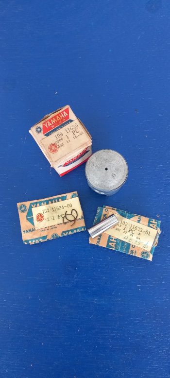 Yamaha FS1 FS1DX Kolbensatz Üebermaß 0,25 neu 109-11635-02