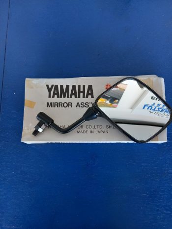 Yamaha XJ900F XJ600 SRX600N TZR 125 Rückspiegel neu 36Y-26290-T0