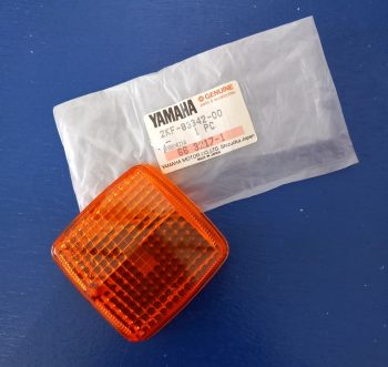 Yamaha XT600 XT500 TDR250 DT200 SR125 TY125 TW125 DT125 Blinkerglas neu 2KF-83342-00