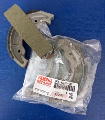 Yamaha BREEZE YFA1 BADGER YFM80 AG100F AG200E DT80LC  Bremsbelagsatz hinten neu 3FA-W2536-00