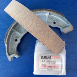 Yamaha RD250 RD350 Bremsbackensatz hinten neu 4L0-W2536-00