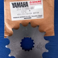 Yamaha XT500 Antiebskettenrad Ritzel 14 Z neu 214-17461-40