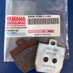 Yamaha YQ50 Aerox Nitro EW50 Slider Stunt Bremsbelagplatte Sattel neu 5BR-F5811-00