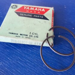Yamaha RD60 Kolbenringe neu 288-11601-00