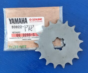 Yamaha TY125 Antiebskettenrad Ritzel 17 Z neu 93822-17117