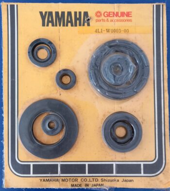 Yamaha RD250LC Öldichtungssatz neu 4L1-W0003-00